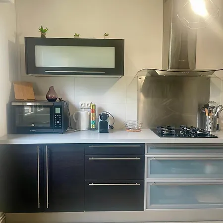 Cosy A 10 Min Du Centre De Parking Inclus Apartman